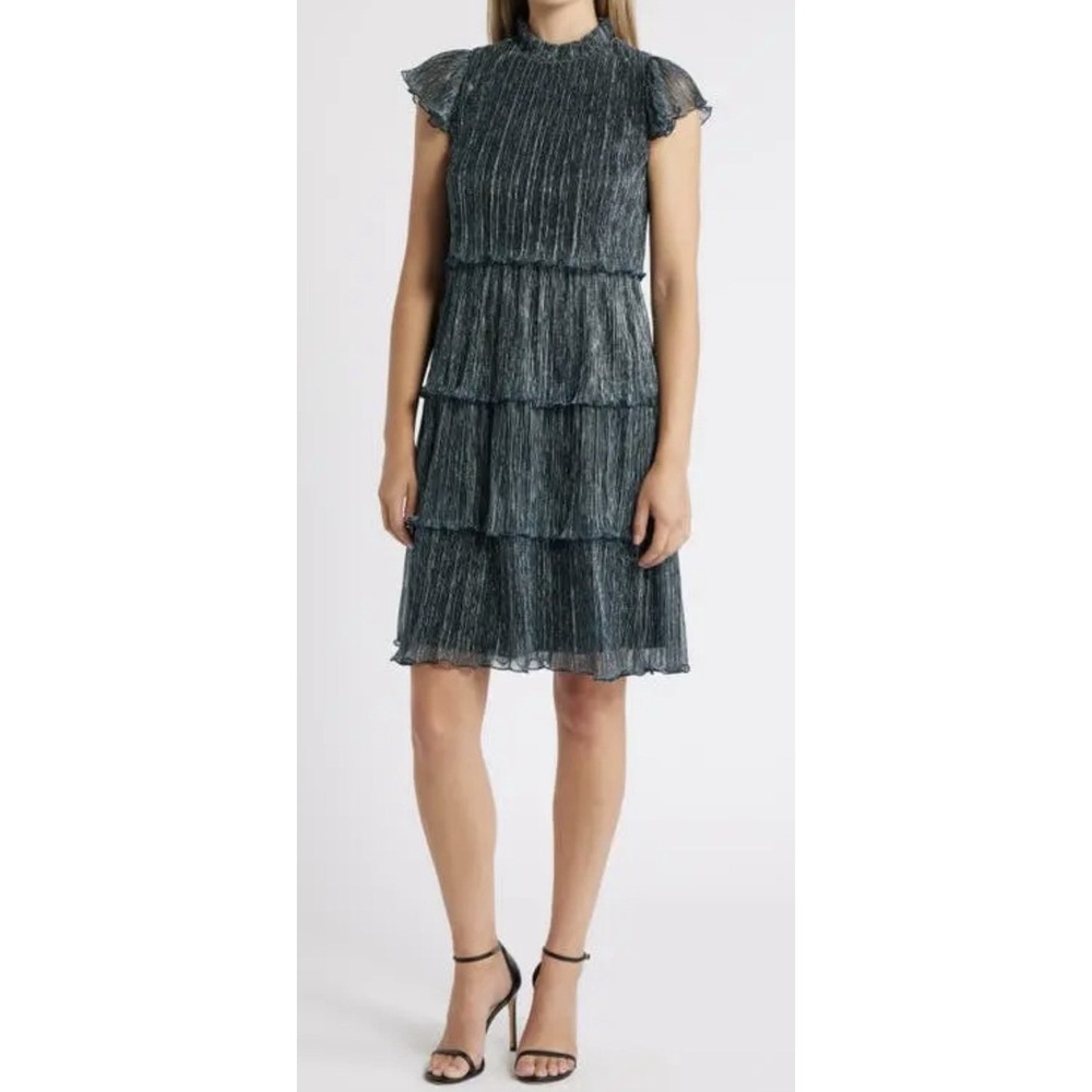 NWT Vince Camuto Metallic Tiered Crinkle Dress In Blue Shimmer / Size 4 - Picture 1 of 4